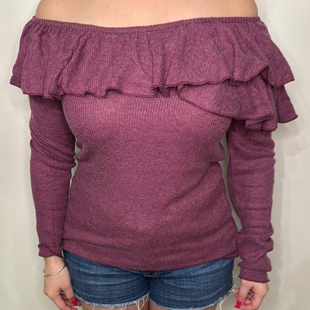Chaser Ribbed Purple Ruffled Off the Shoulder and Cold Shoulder Blouse NWT - Picture 10 of 10